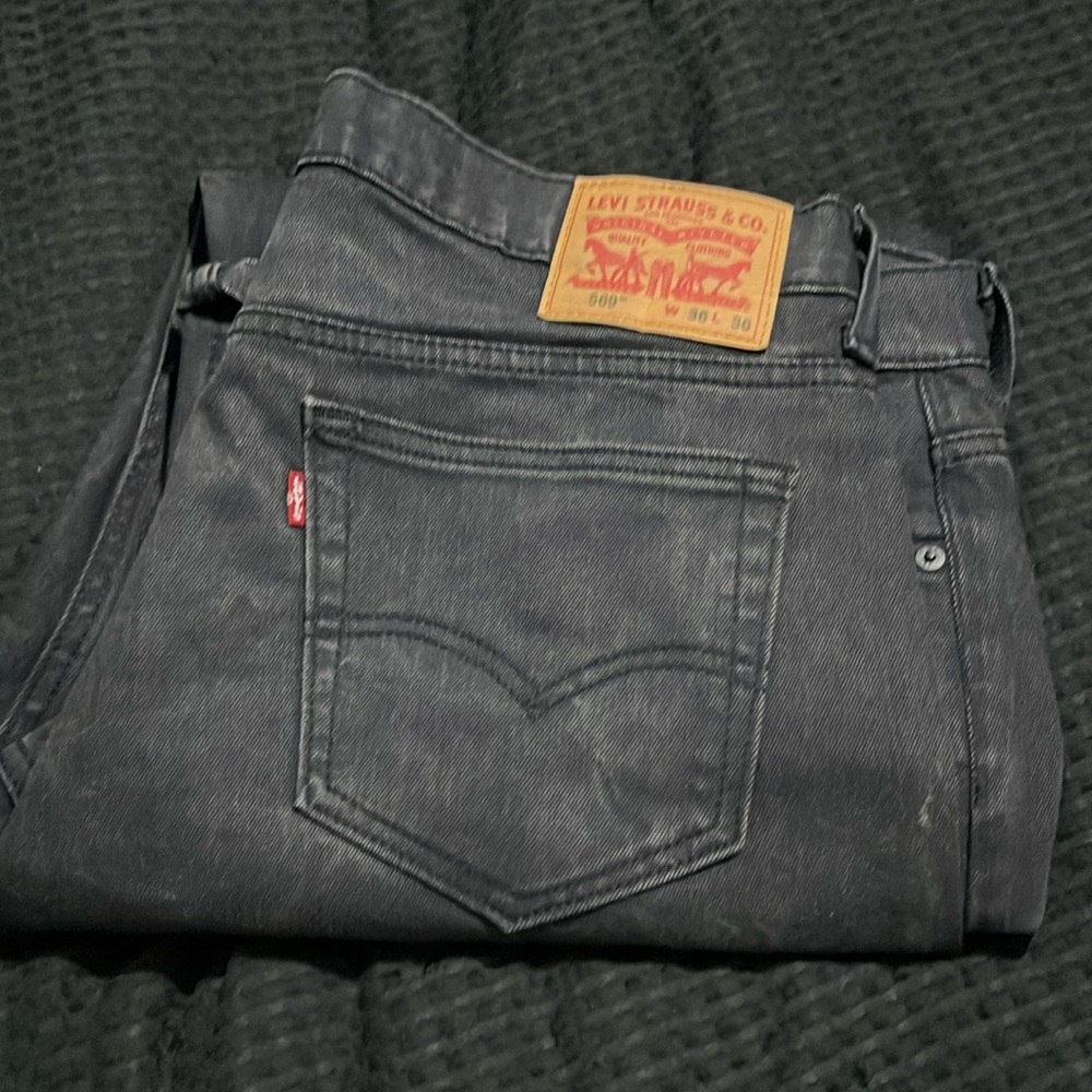 Levi Strauss & Co # 569 Size- W-36 L-36 black light washed jeans